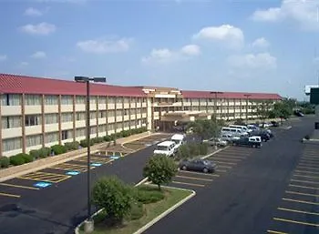 Western Chicago Hotel 3*
