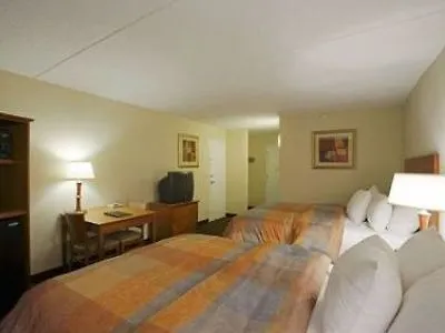 Western Chicago Hotel
